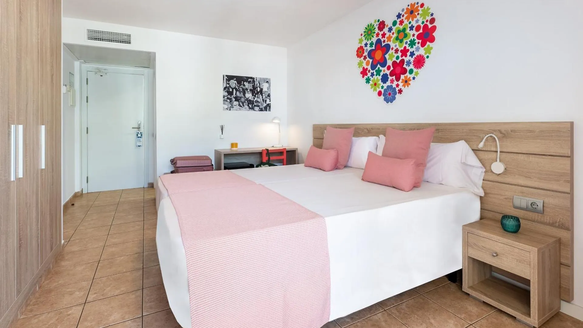 Hotel Vibra Bossa Flow - Adults Only Playa d'en Bossa